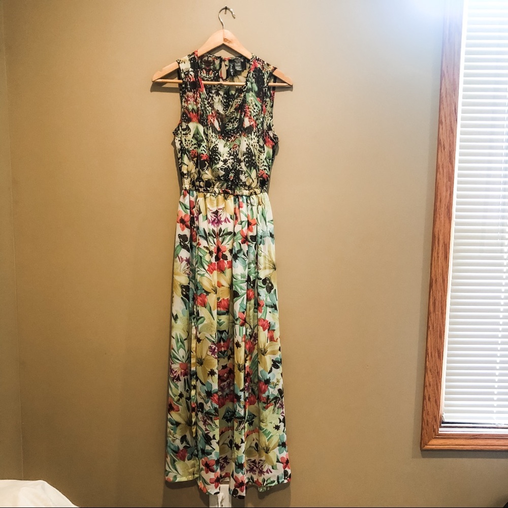 Floral maxi dress